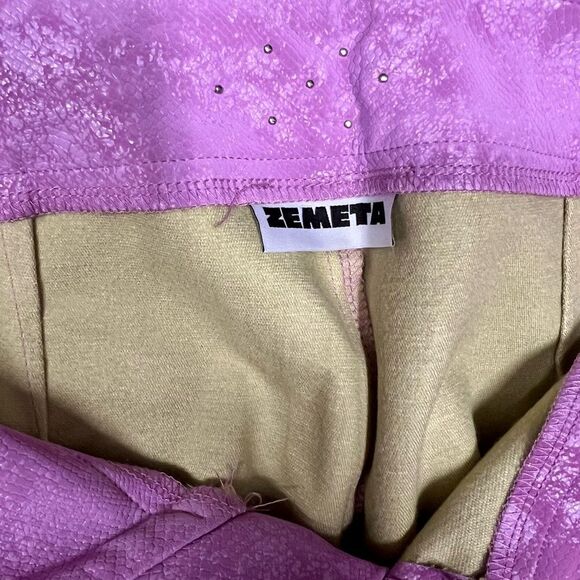 Zemeta for Dolls Kill pink faux leather embossed bootcut pant. Size L. - Picture 12 of 17